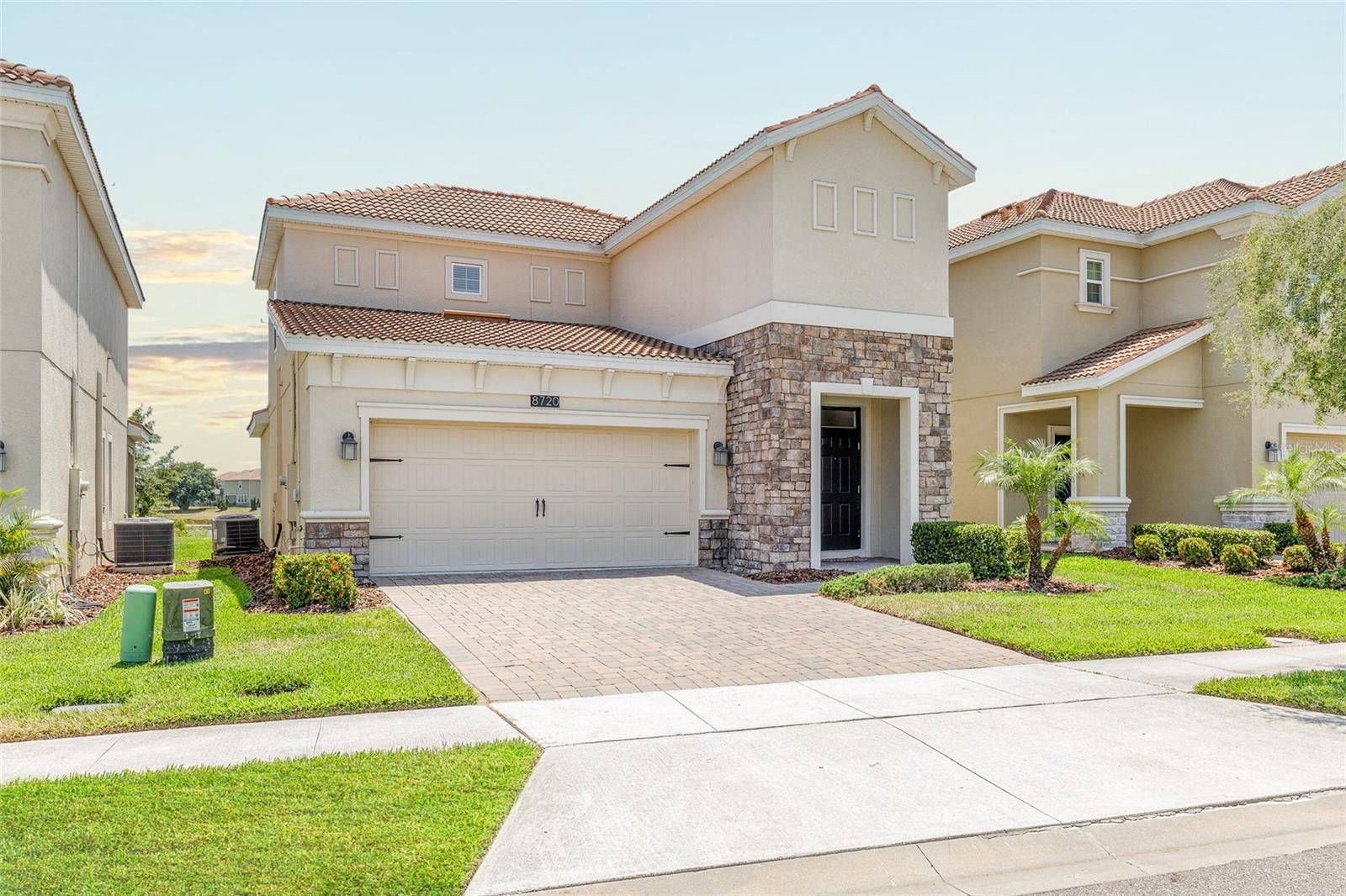 8720 Pacific Dunes Drive. Champions Gt, FL 33896