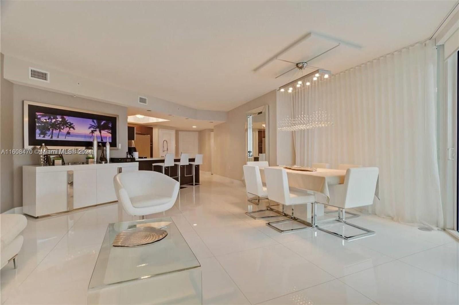 150 Sunny Isles Blvd. Sunny Isles Beach, FL 33160