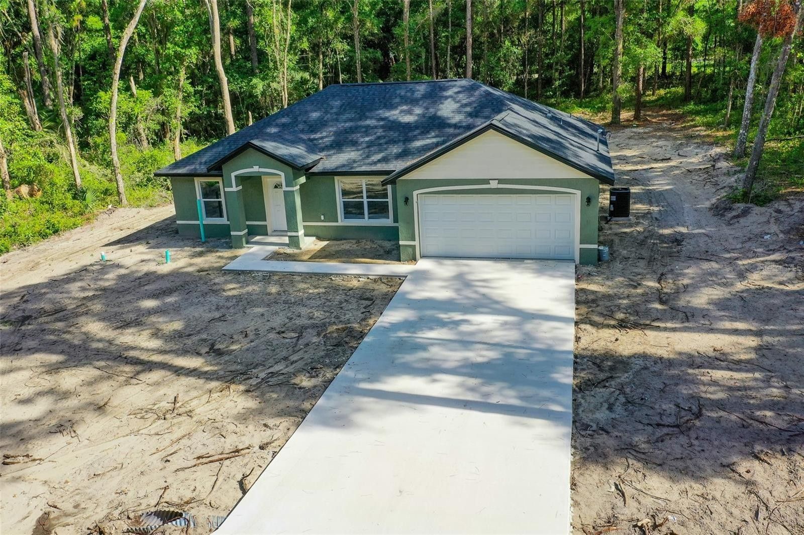 16510 Se 100Th Place. Ocklawaha, FL 32179