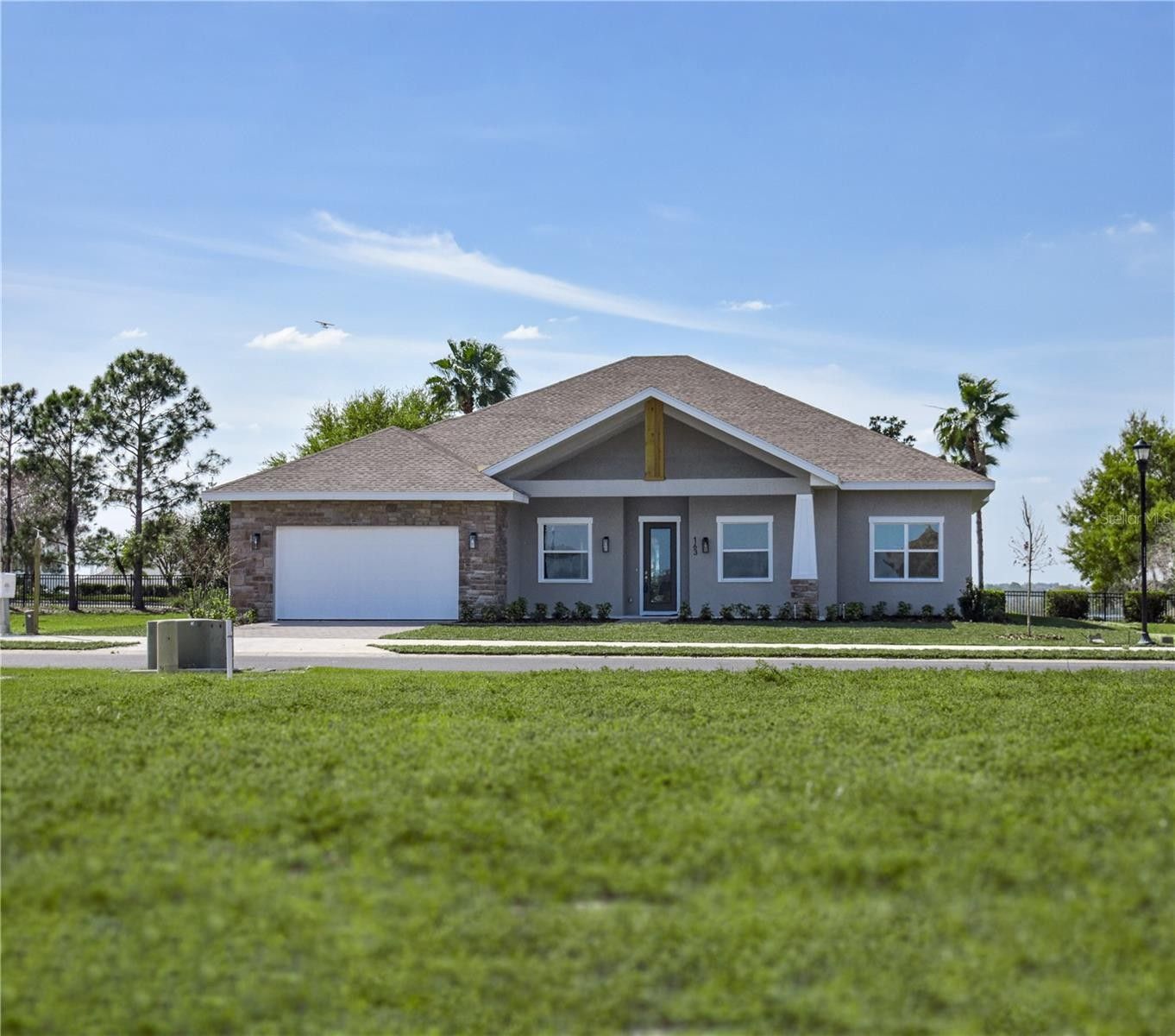 163 Blazing Star Avenue. Lake Alfred, FL 33850