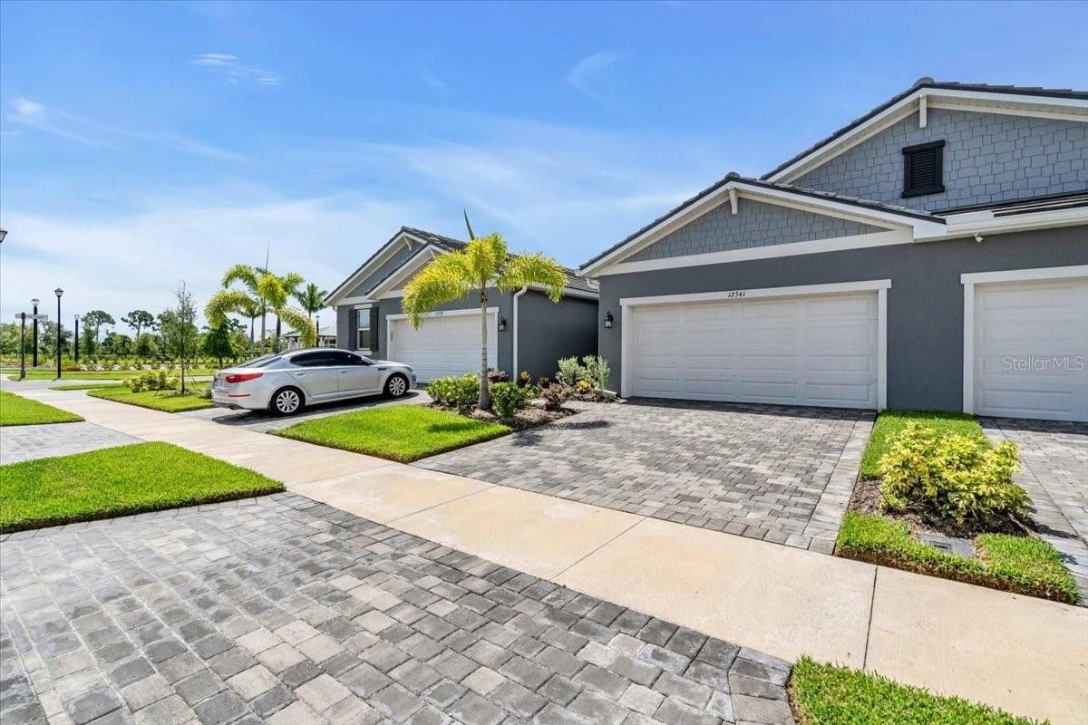 12341 Asana Court. Venice, FL 34293