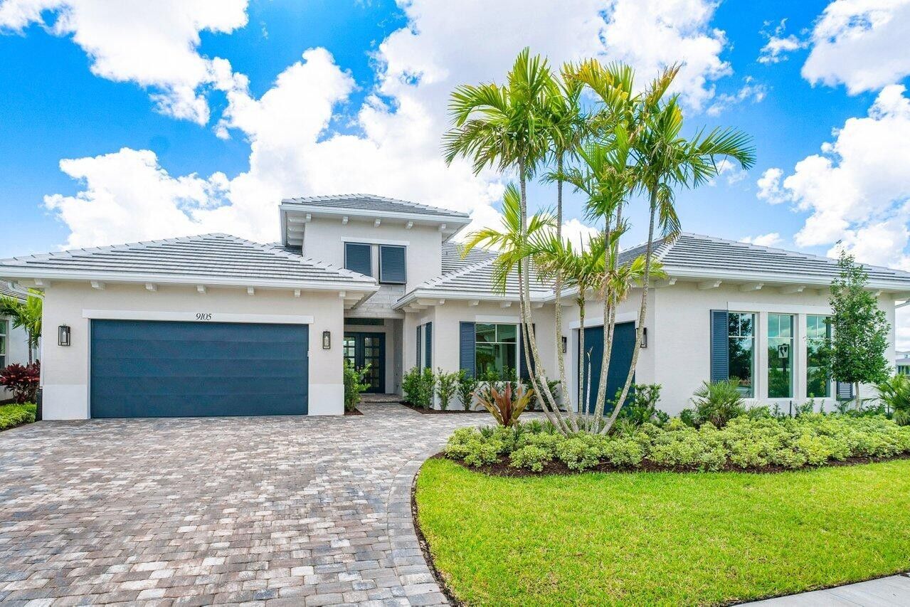 9105 Coral Isles Circle. Palm Beach Gardens, FL 33412