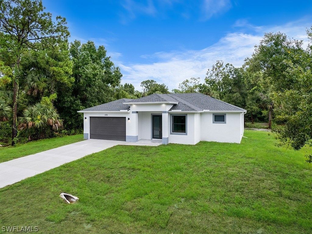 618 Sheldon Avenue. Lehigh Acres, FL 33936