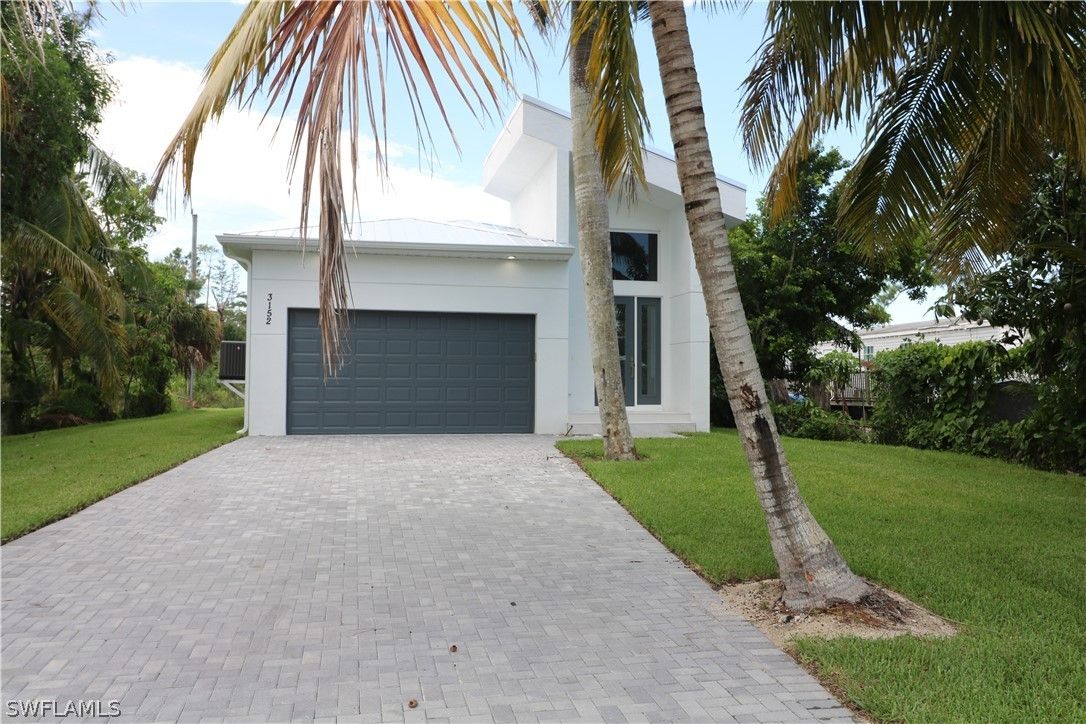 3152 Karen Drive. Naples, FL 34112