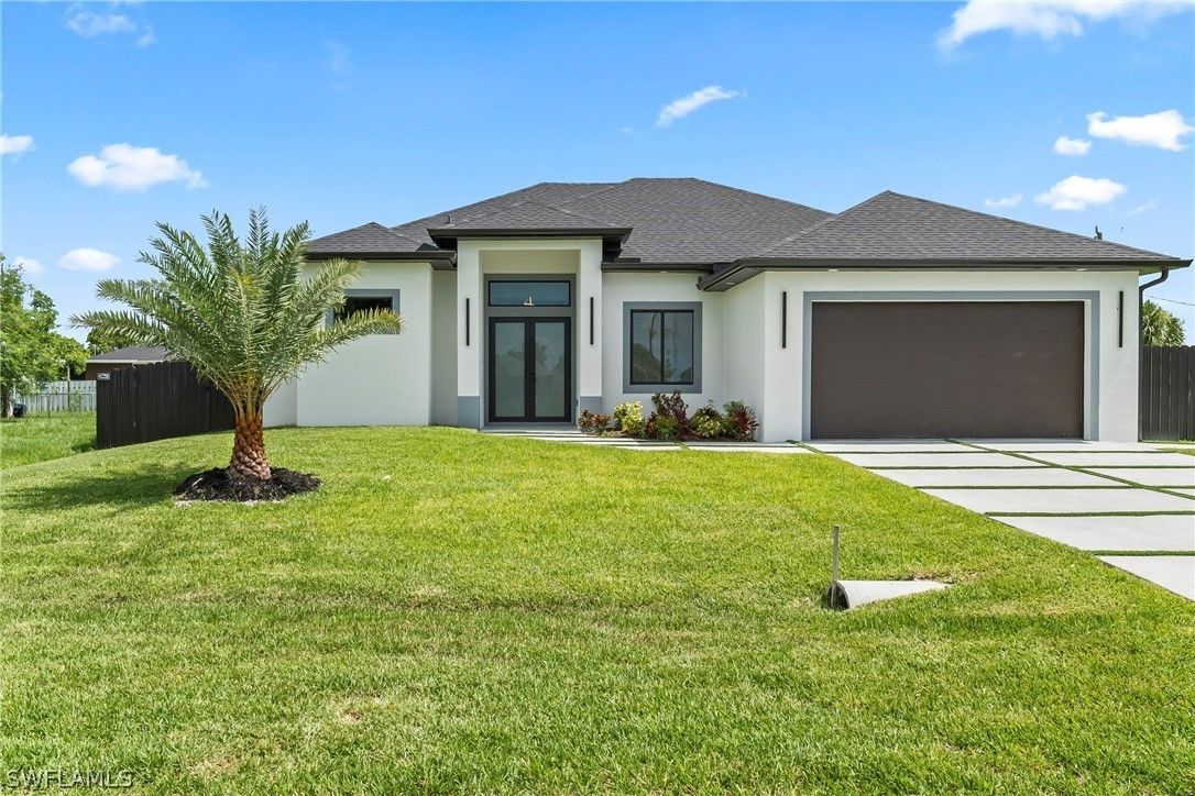 833 Sw 16Th Terrace. Cape Coral, FL 33991