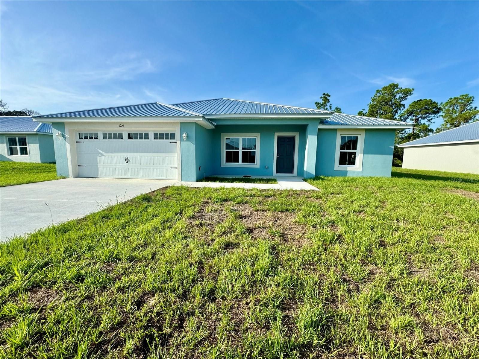 1921 Iris Avenue. Sebring, FL 33875