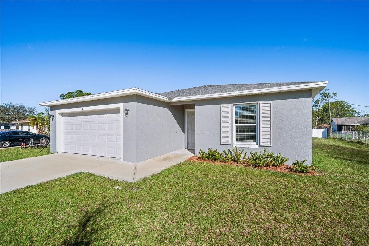 462 Ganley Street Sw. Palm Bay, FL 32908