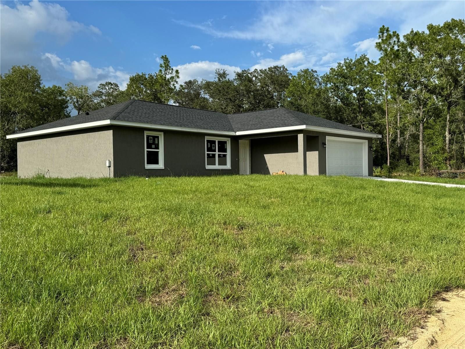 10351 Se 126Th Street. Belleview, FL 34420