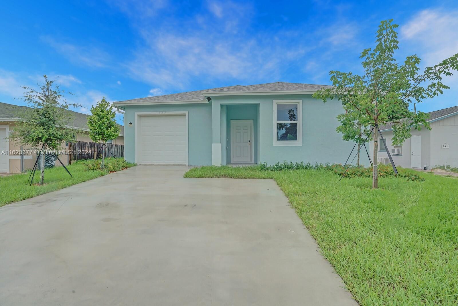 344 Fleming Ave. Green Acres, FL 33463