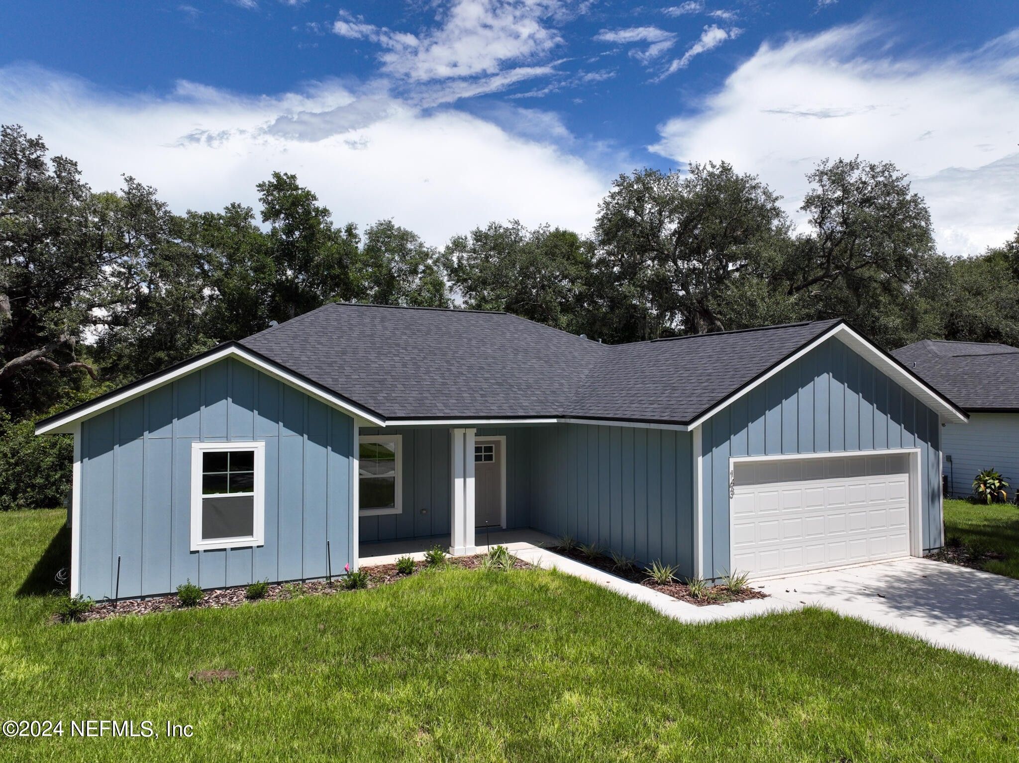 143 Swans Nest Circle. Melrose, FL 32666