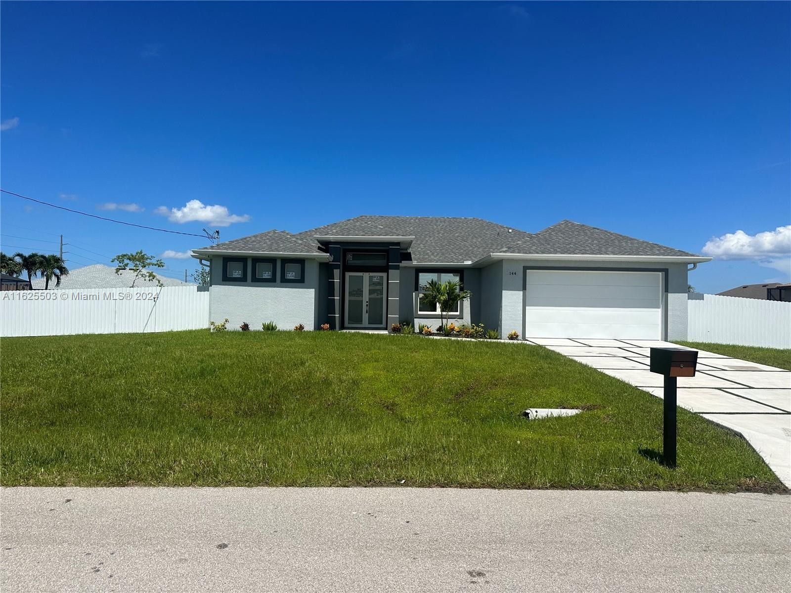 144 Nw 7Th Place. Cape Coral, FL 33993