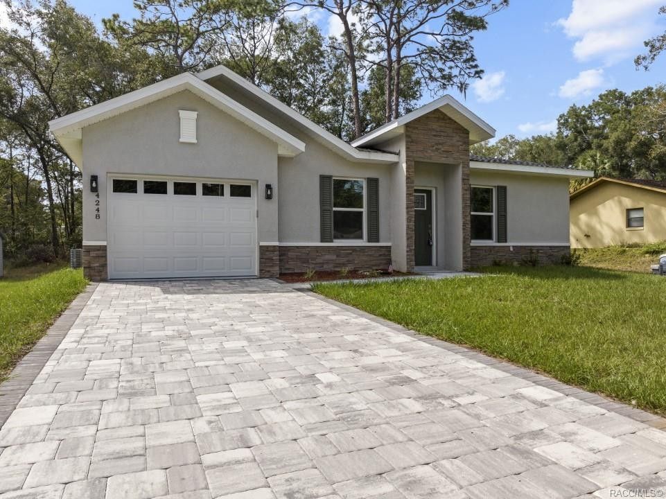 4248 S Apopka Avenue. Inverness, FL 34452