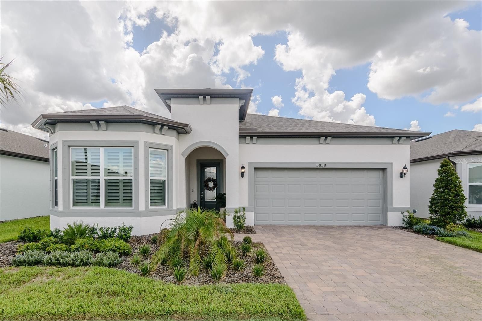 5858 Shorebird Branch. Land O' Lakes, FL 34638