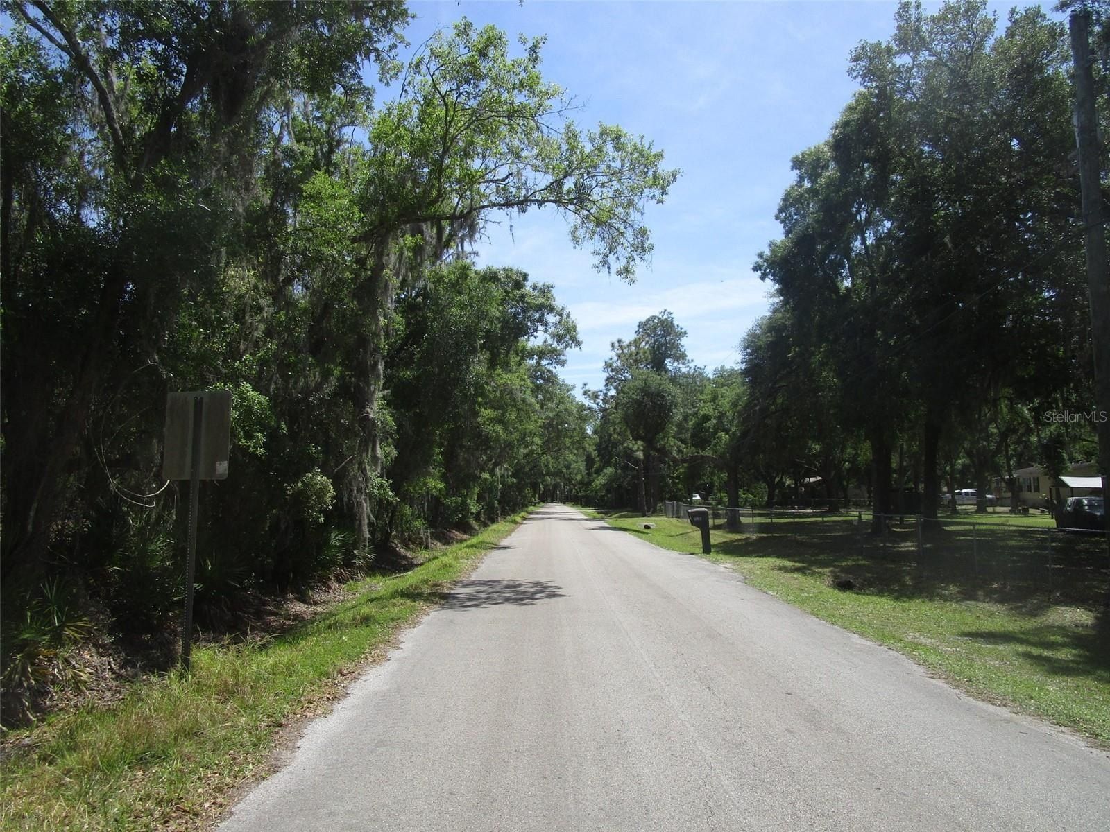 0 Castlewood Road. Seffner, FL 33584