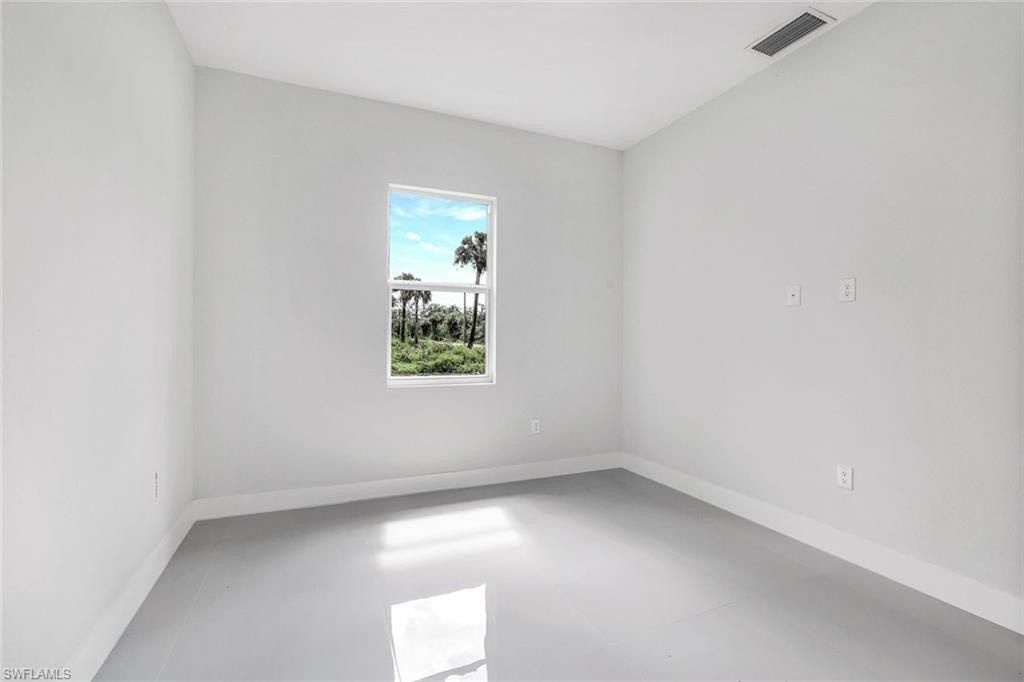 3790 Desoto. Naples, FL 34117