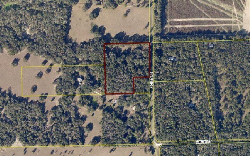 24415 101St Road. O Brien, FL 32071