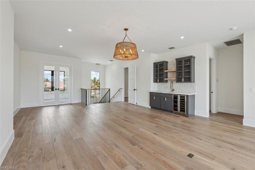 453 Parkhouse. Marco Island, FL 34145