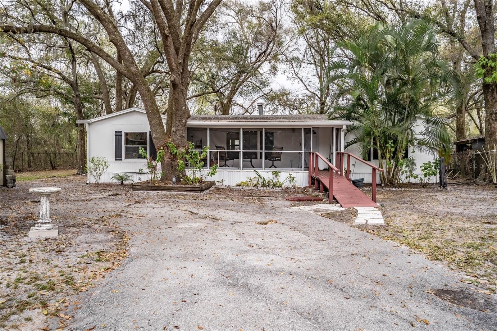 428 Garrett Ridge Court. Winter Haven, FL 33880