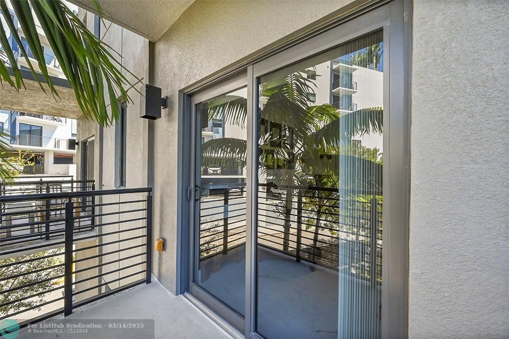 116 Se 4Th Ter. Pompano Beach, FL 33060