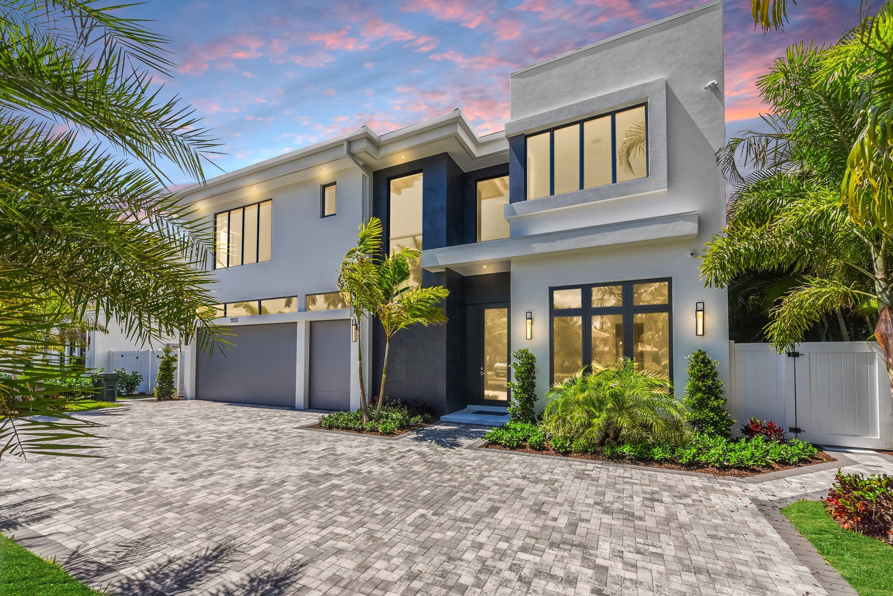 1133 Ne 3Rd Avenue. Boca Raton, FL 33432