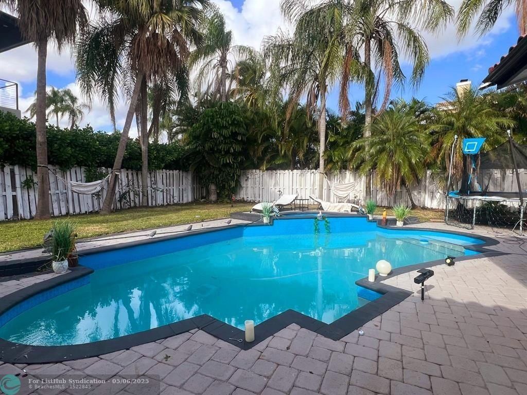 10141 Sw 3Rd St. Plantation, FL 33324
