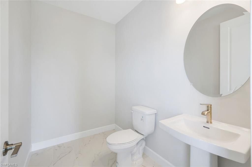 15460 Turin. Naples, FL 34114