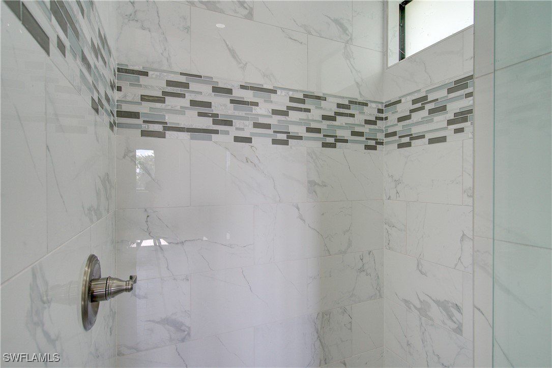 2911 10Th Street Sw. Lehigh Acres, FL 33976