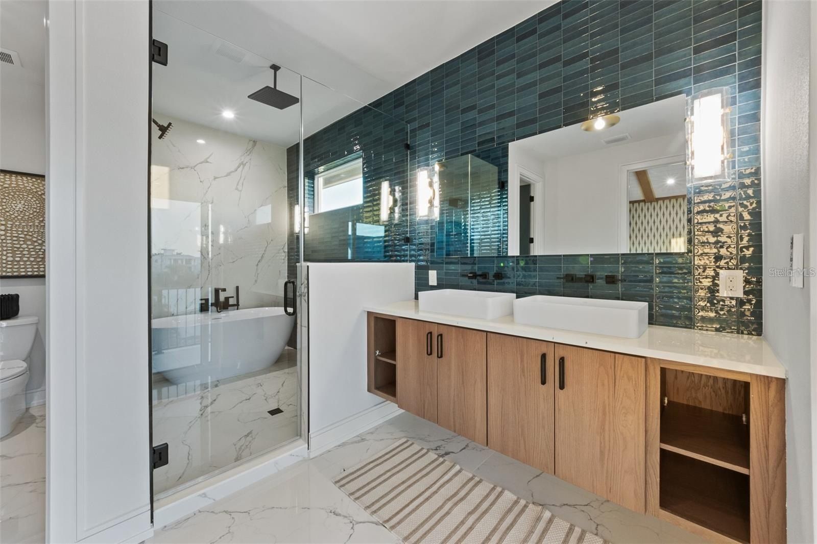 150 Grant Drive. Sarasota, FL 34236