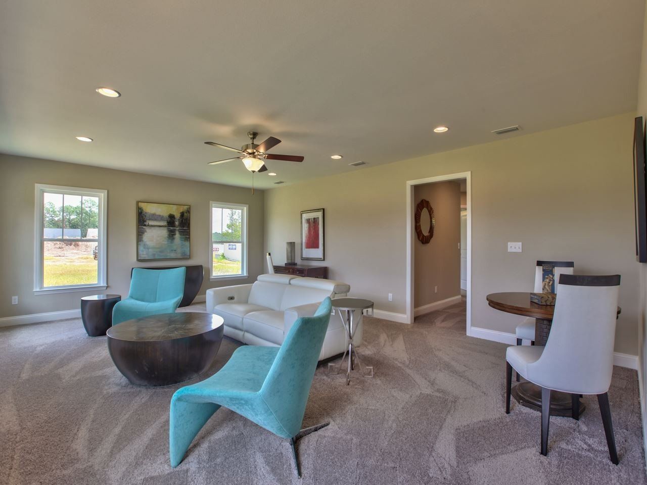 3928 Ardmore Lane. Tallahassee, FL 32308