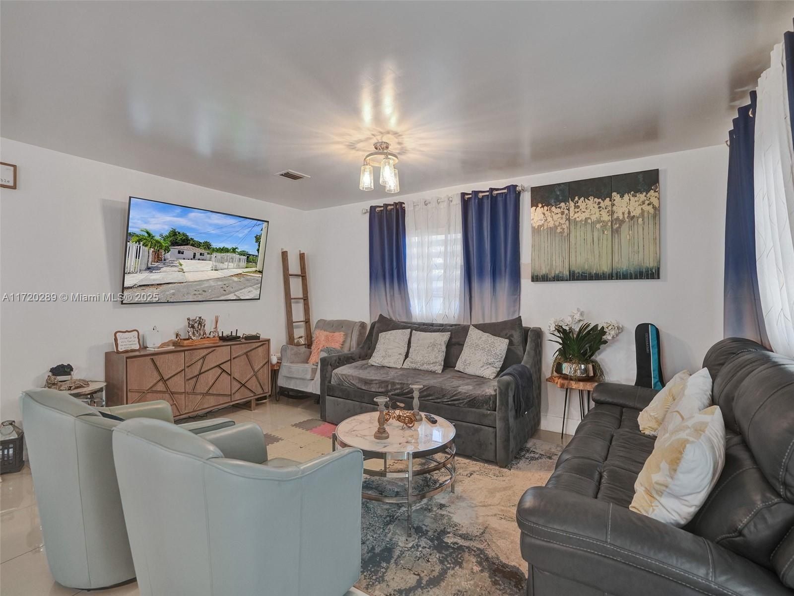 1125 Nw 58Th St. Miami, FL 33127
