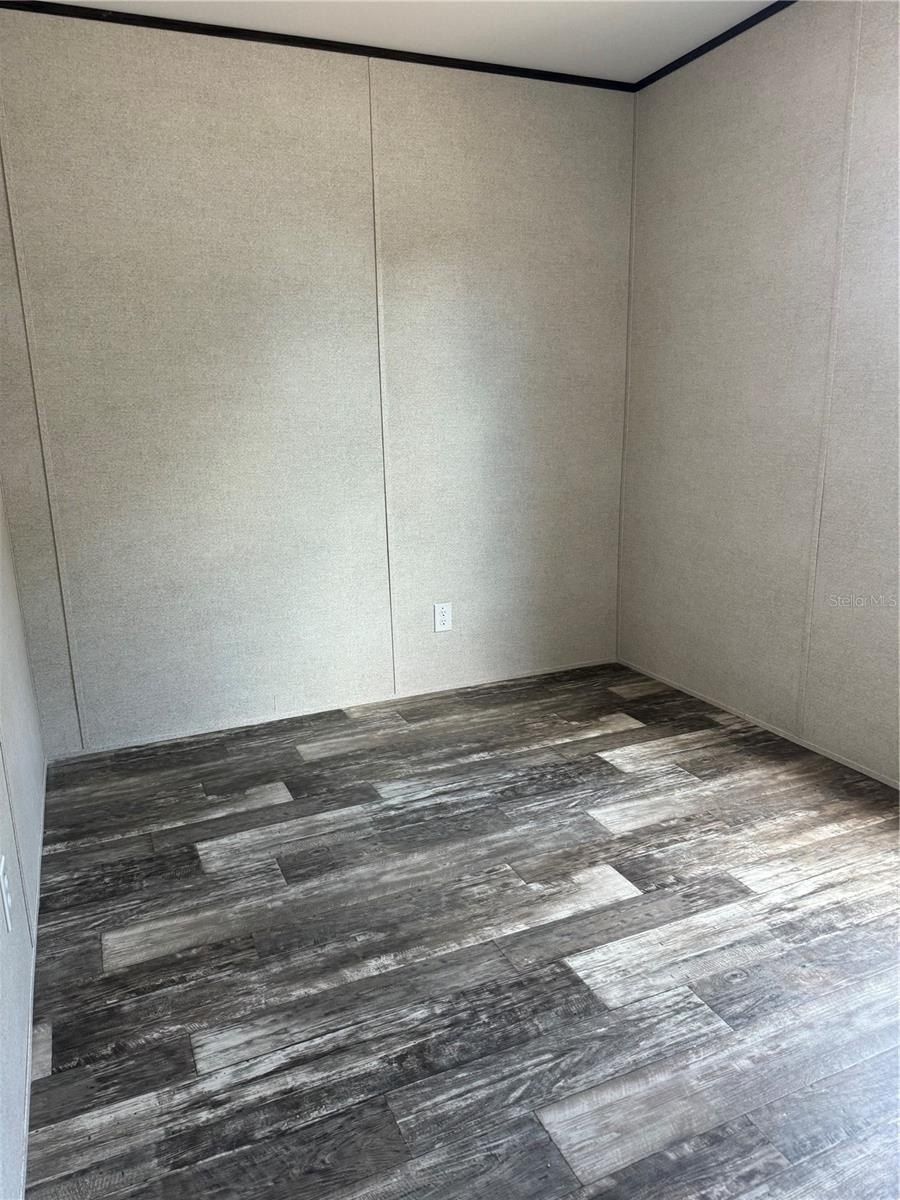 1925 Patriot Lane. Holiday, FL 34690