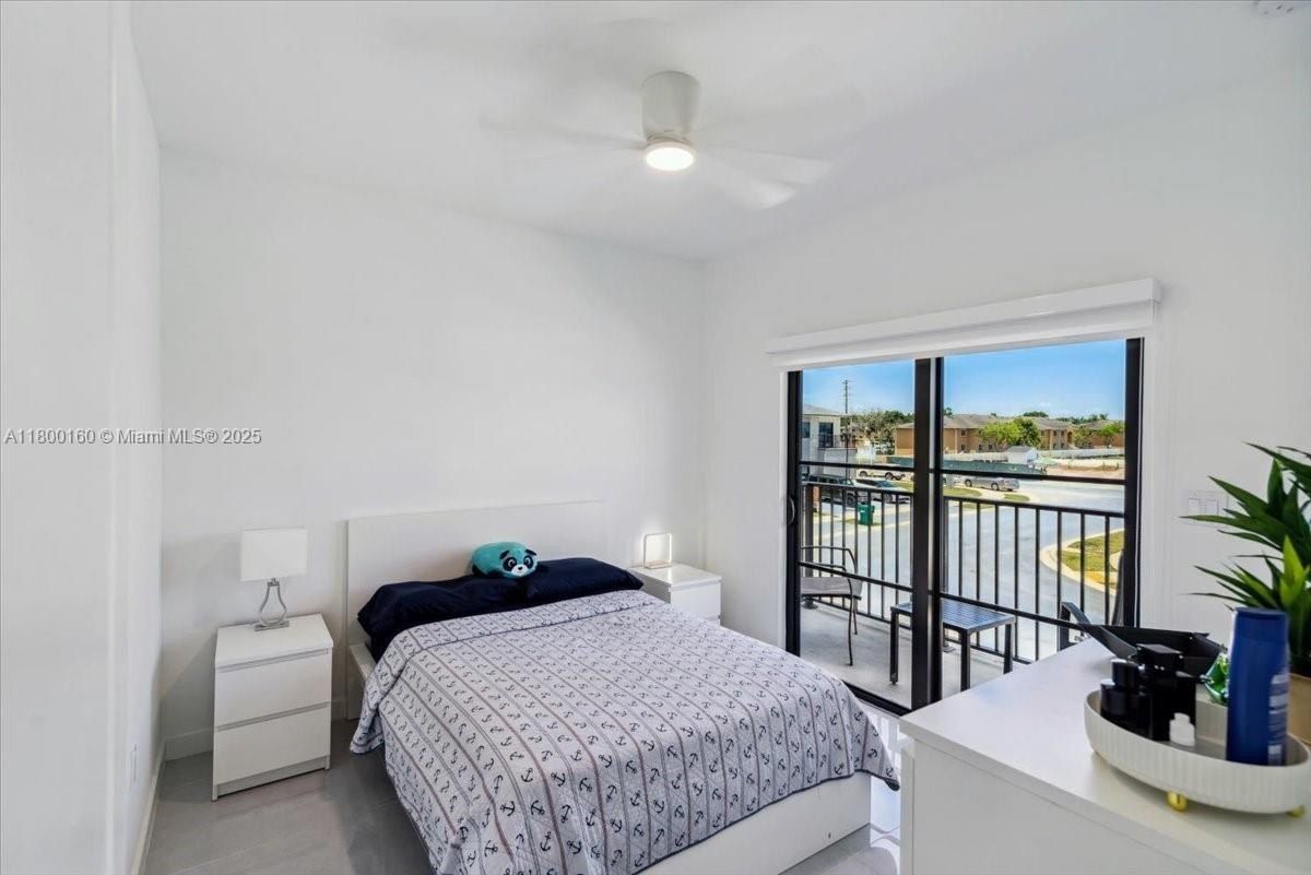 1396 Nw 3Rd St. Florida City, FL 33034