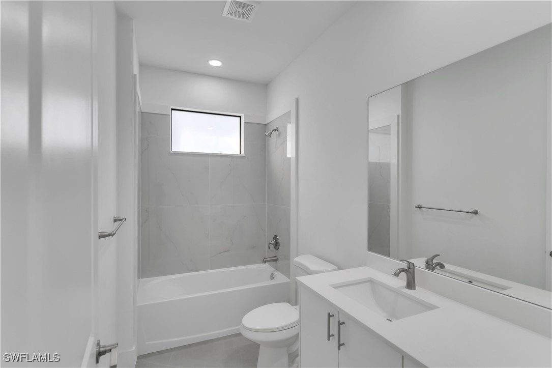 1005 State Avenue. Lehigh Acres, FL 33972