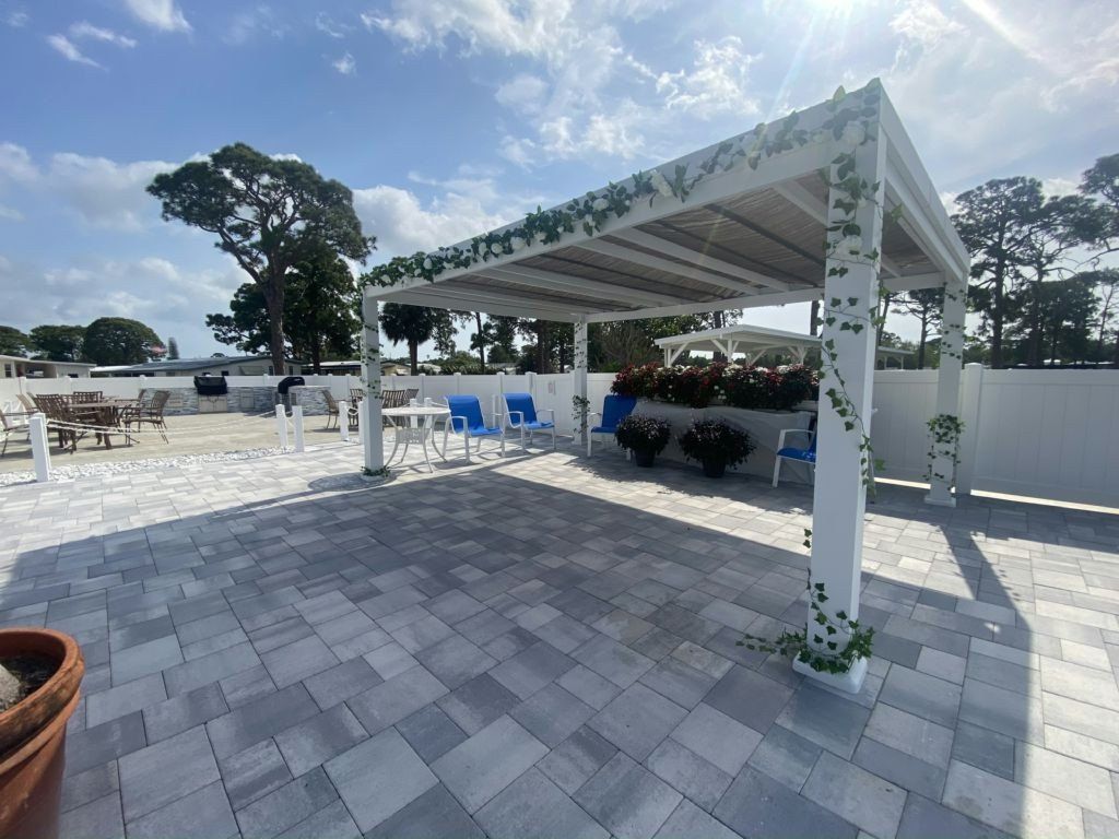 425 E Erie Drive. Fort Pierce, FL 34946