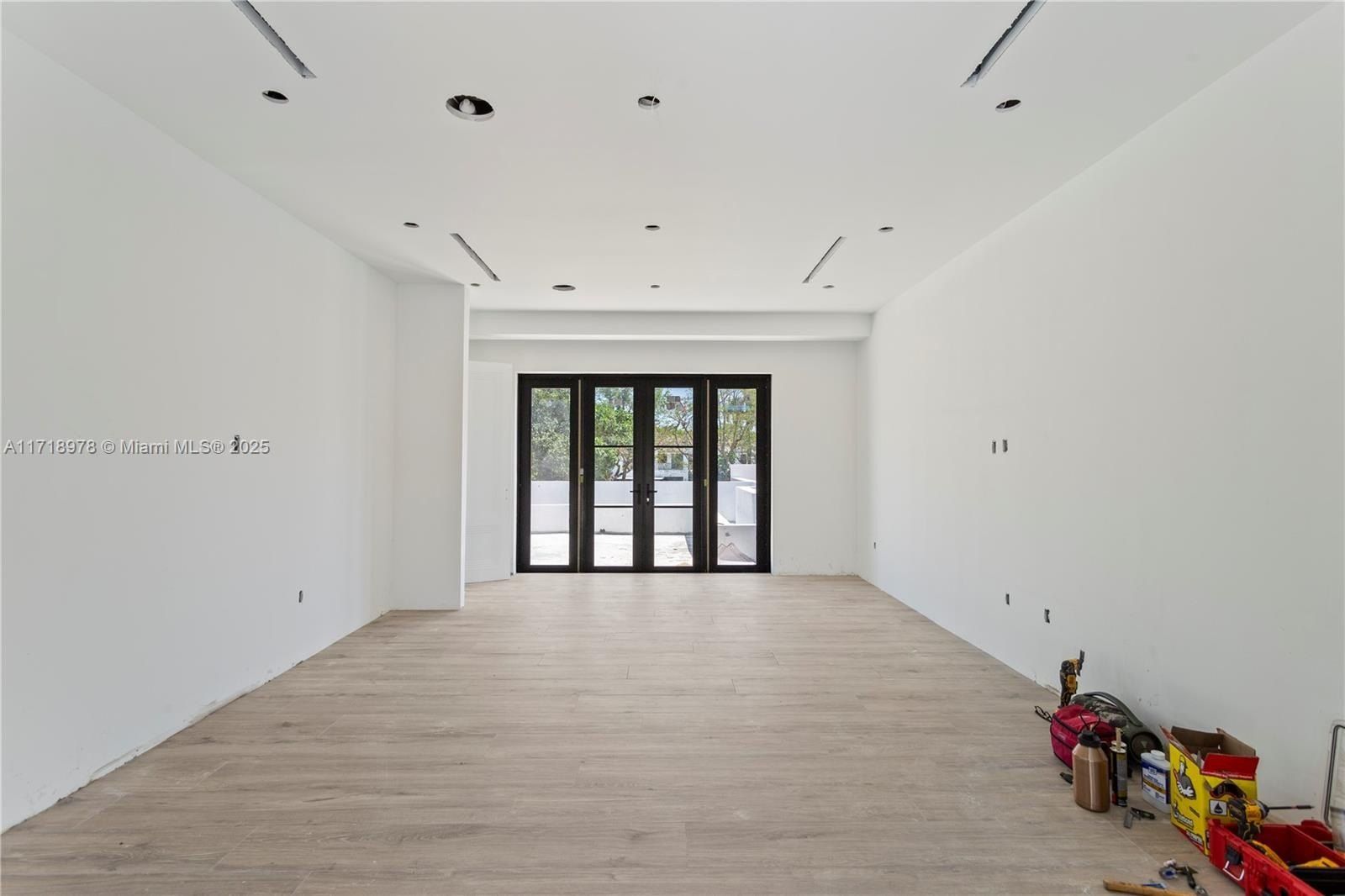 6460 Sw 94Th St. Pinecrest, FL 33156
