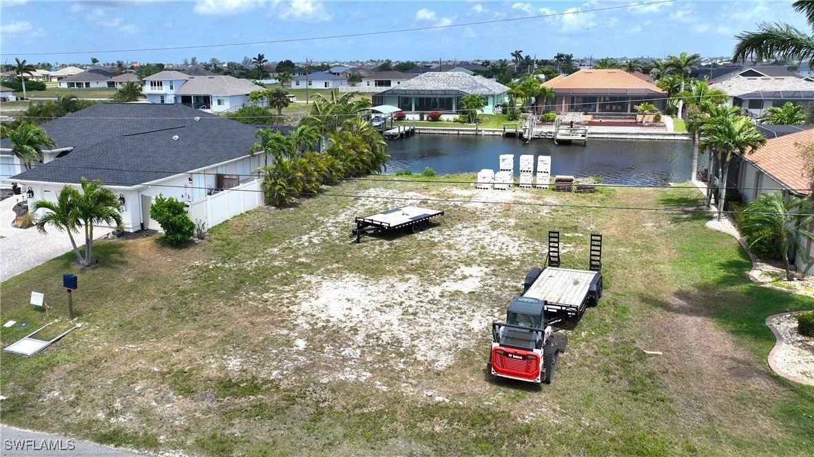 3309 Nw 3Rd Terrace. Cape Coral, FL 33993