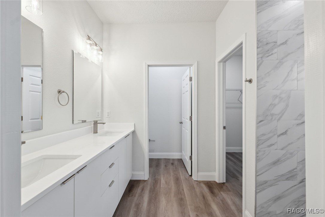 2565 W Laredo Drive. Citrus Springs, FL 34433