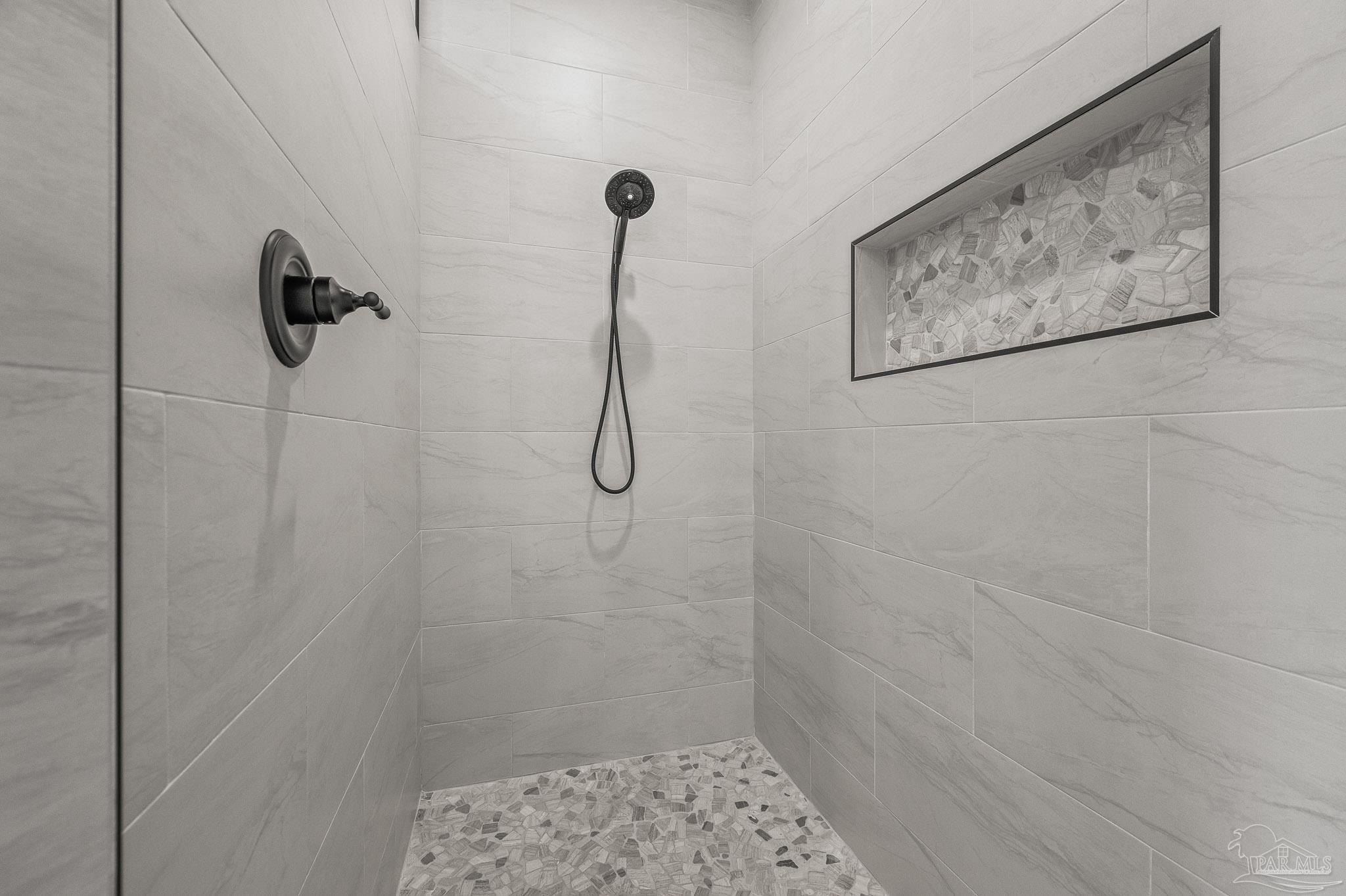 3480 River Oaks Ln. Pensacola, FL 32514