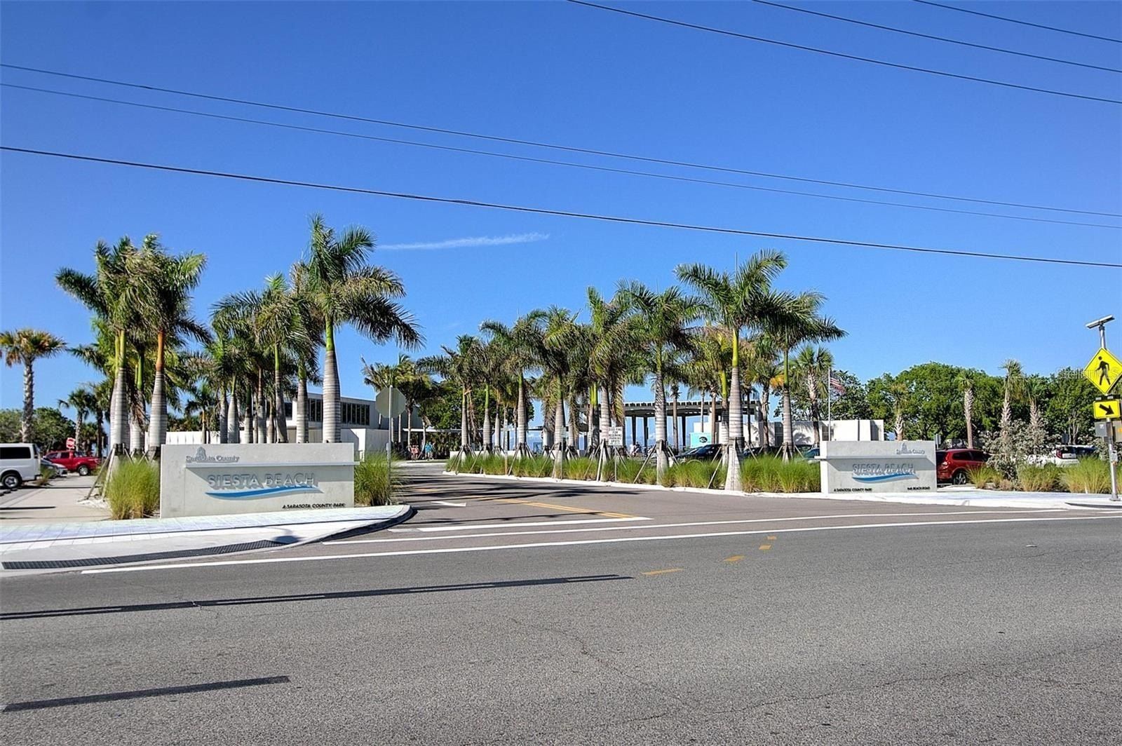 105 Island Circle. Sarasota, FL 34242