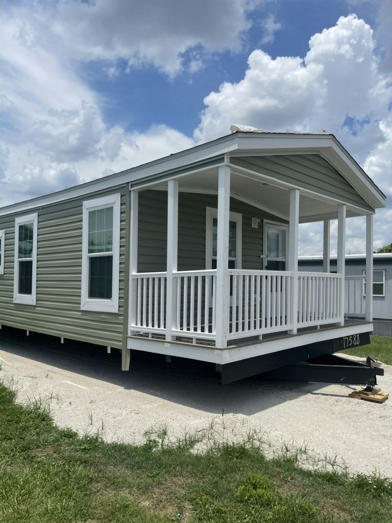 311 Lighthouse Way. Lakeland, FL 33803