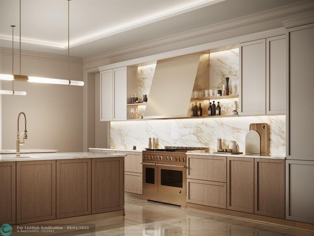 2415 Castilla Isle. Fort Lauderdale, FL 33301