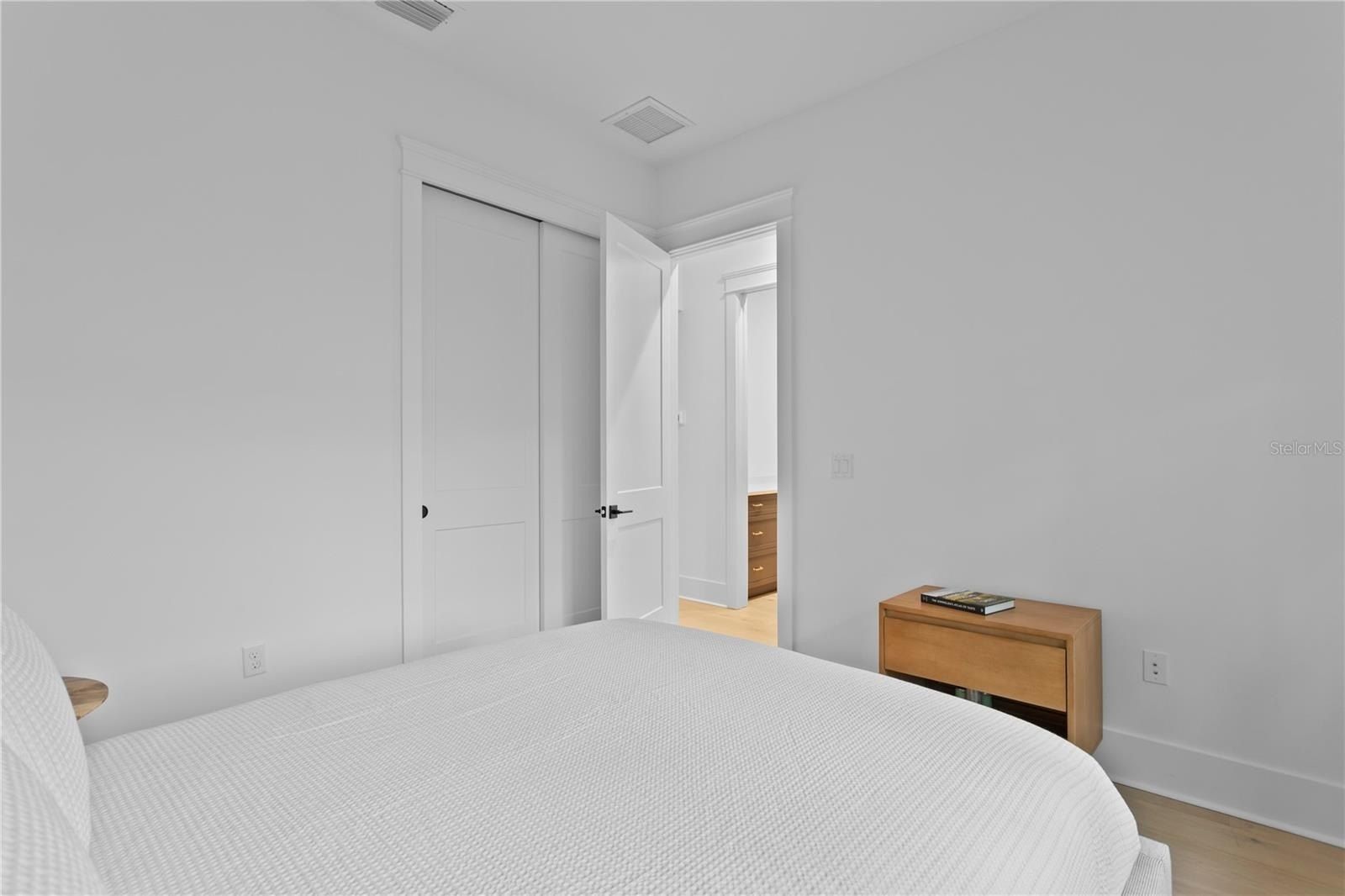 334 11Th Avenue Ne. St Petersburg, FL 33701