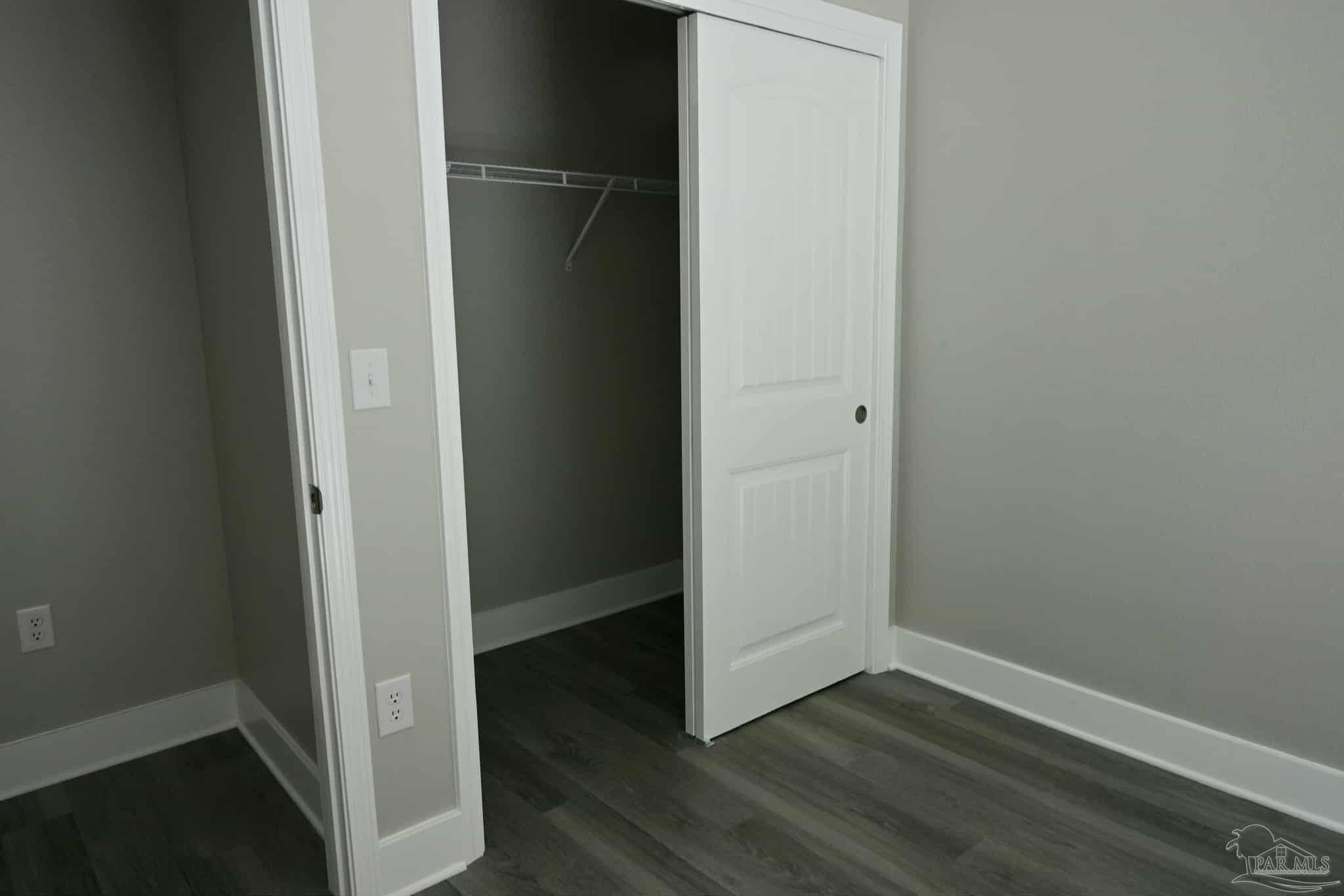 2805 N V St. Pensacola, FL 32505