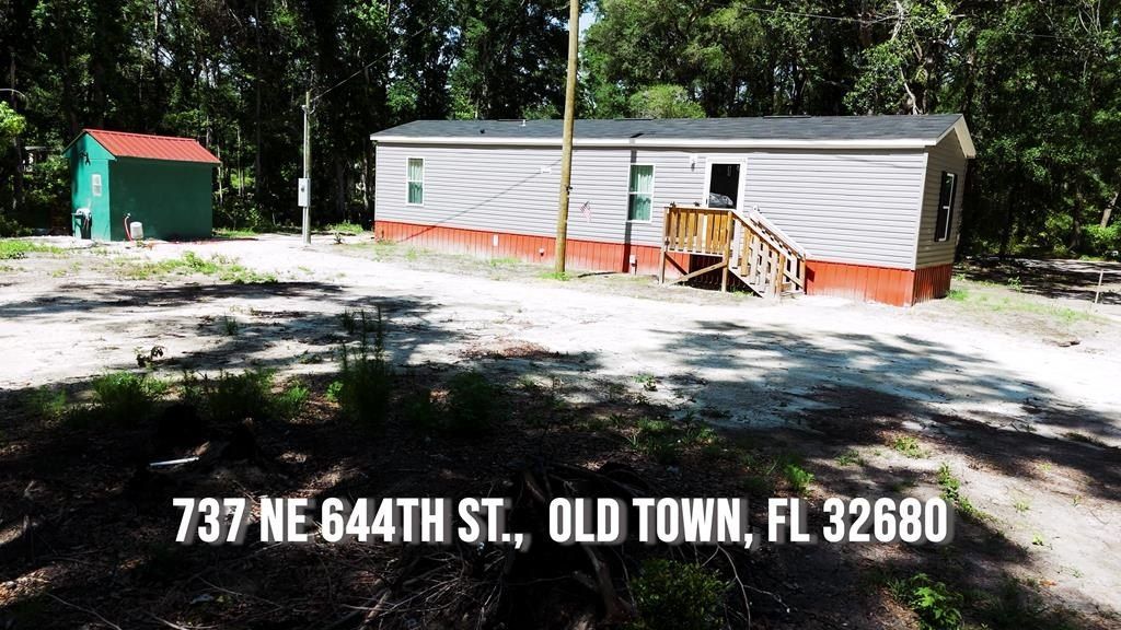 737 644Th St. Old Town, FL 32680