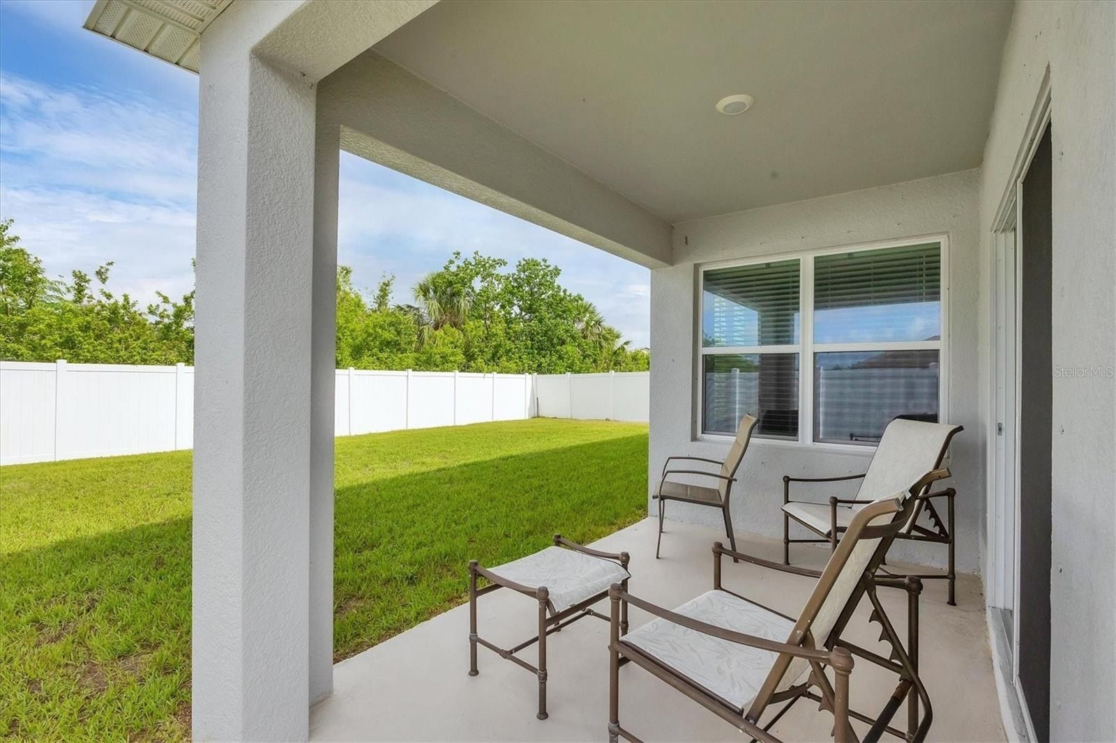 2105 Grand Flora Trail. Bradenton, FL 34208