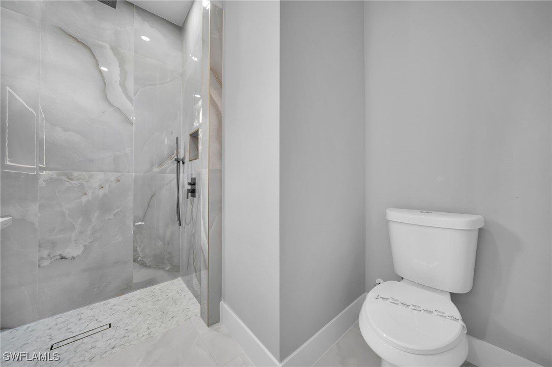 2106 W 18Th Street. Lehigh Acres, FL 33972