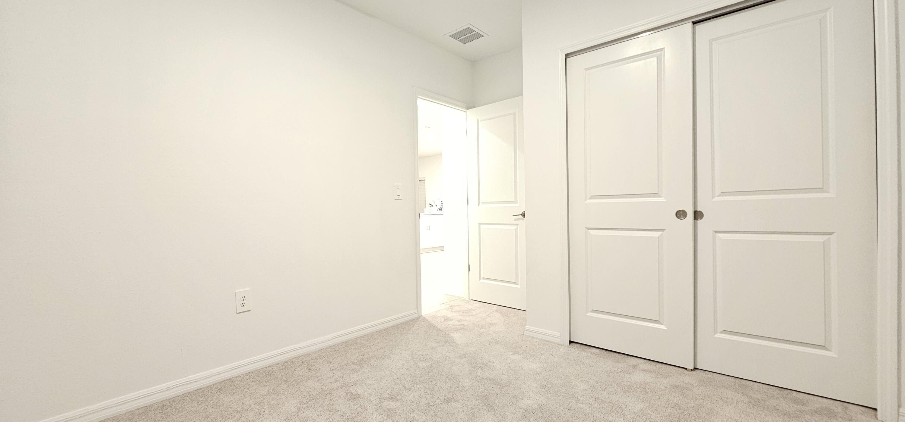 221 Acorn Road. Haines City, FL 33844