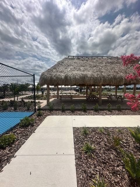 15 Live Bait Drive. Avon Park, FL 33825