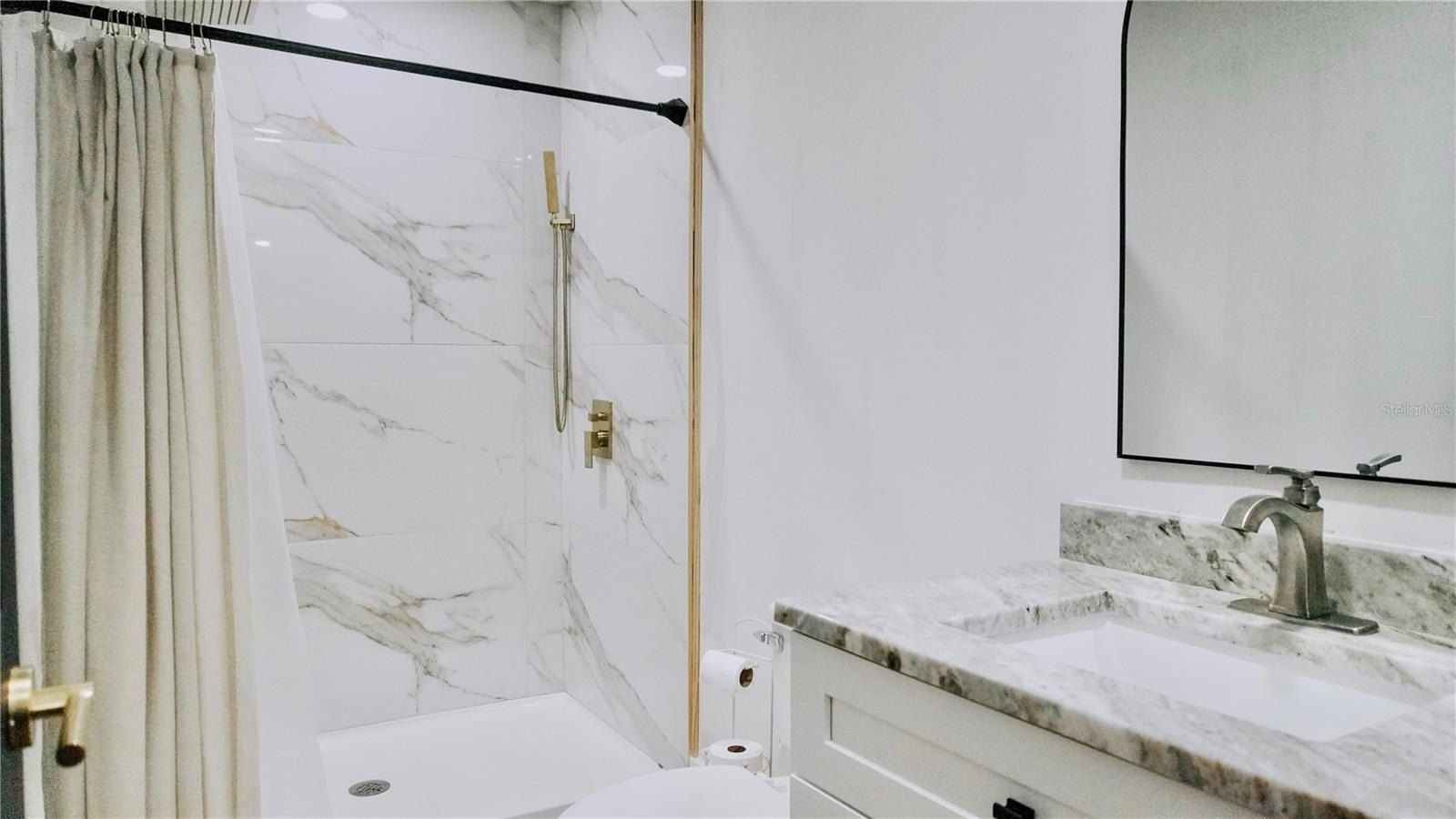 9345 Atlanta Drive. Saint Cloud, FL 34773