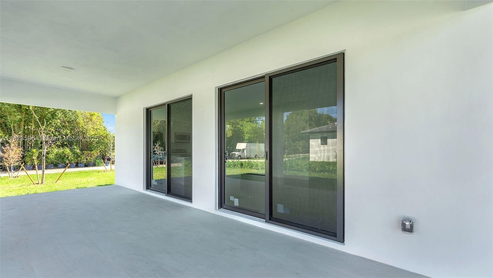 15455 Sw 232 St. Miami, FL 33170